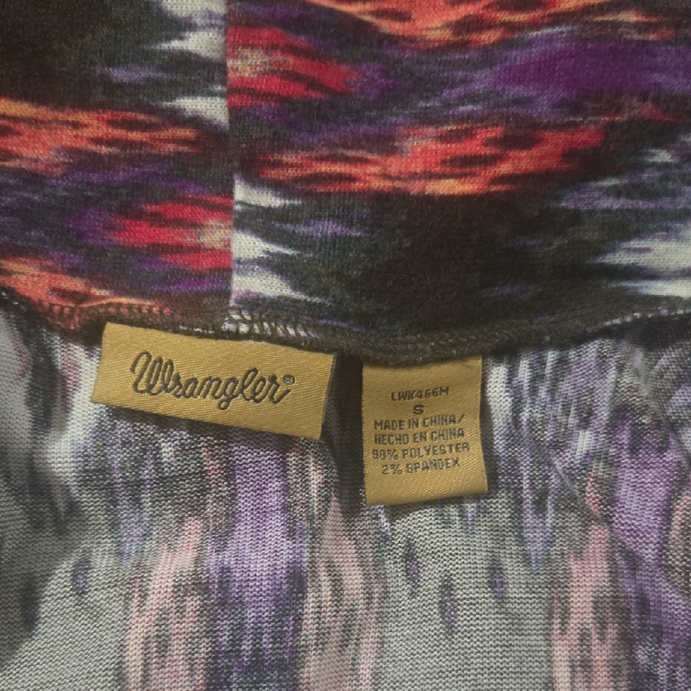 Wrangler Multicolor Patterned Top - Picture 2 of 2